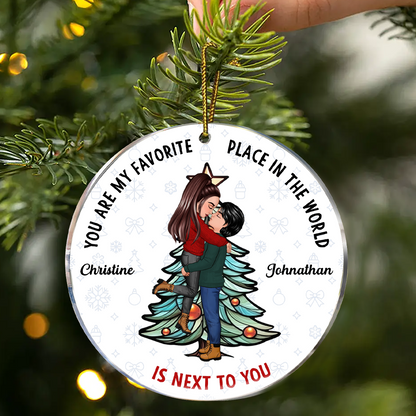 Christmas Couple Kissing My Favorite Place In All The World - Personalized Circle Ornament