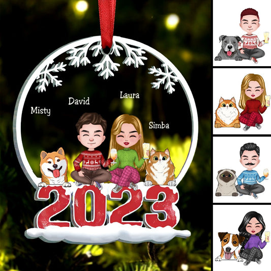 Pets Lovers - Couple & Pets Merry Christmas - Personalized Acrylic Ornament TT1 - Makezbright Gifts